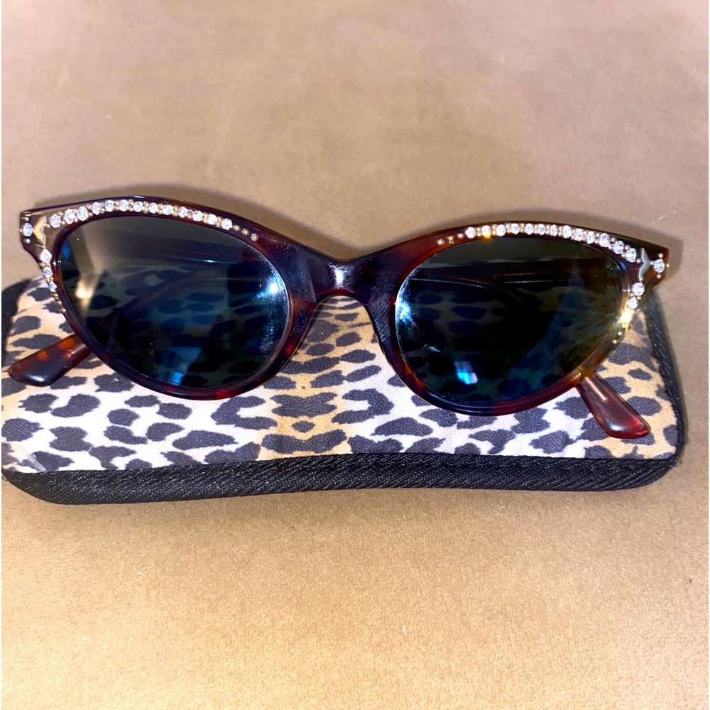 Vintage French Tortoise Brown Crystal Cat-Eye Women’s Sunglasses